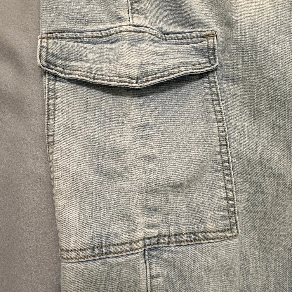 Almost Famous Cargo Denim Joggers‎ Womens Large Light Blue Elastic Waist